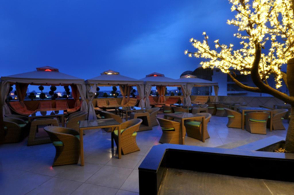 The Cove Hotel Panchkula Dış mekan fotoğraf