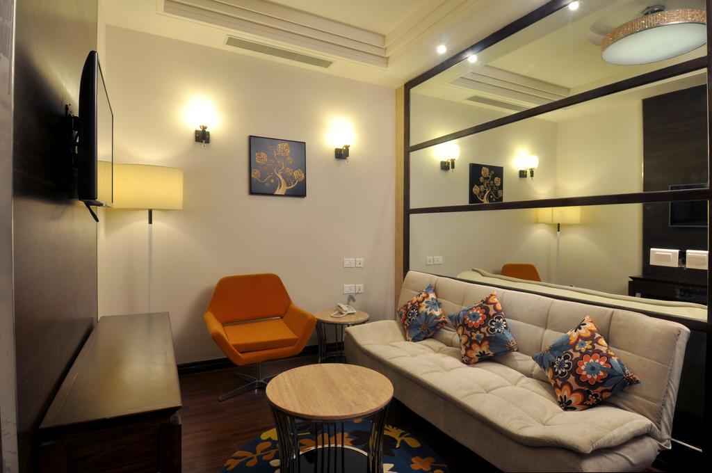 The Cove Hotel Panchkula Oda fotoğraf